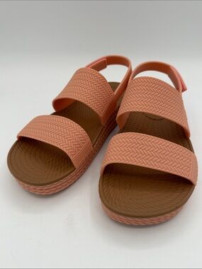Reef Water Vista, light peach